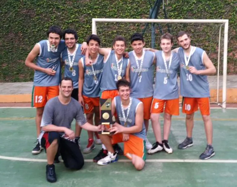 Friburgo é campeão de Basquete!!!