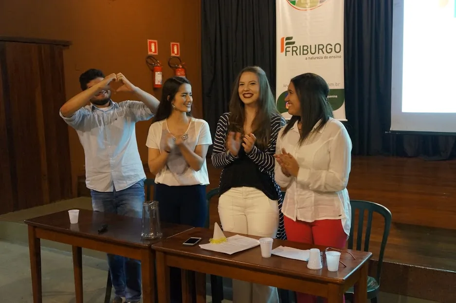 Apresentação das Monografias 2016