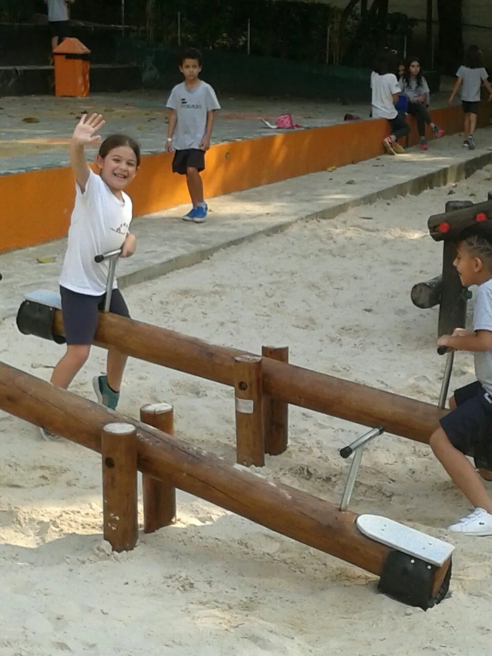 a465a723 fe01 429c bd83 2f6c584747b5