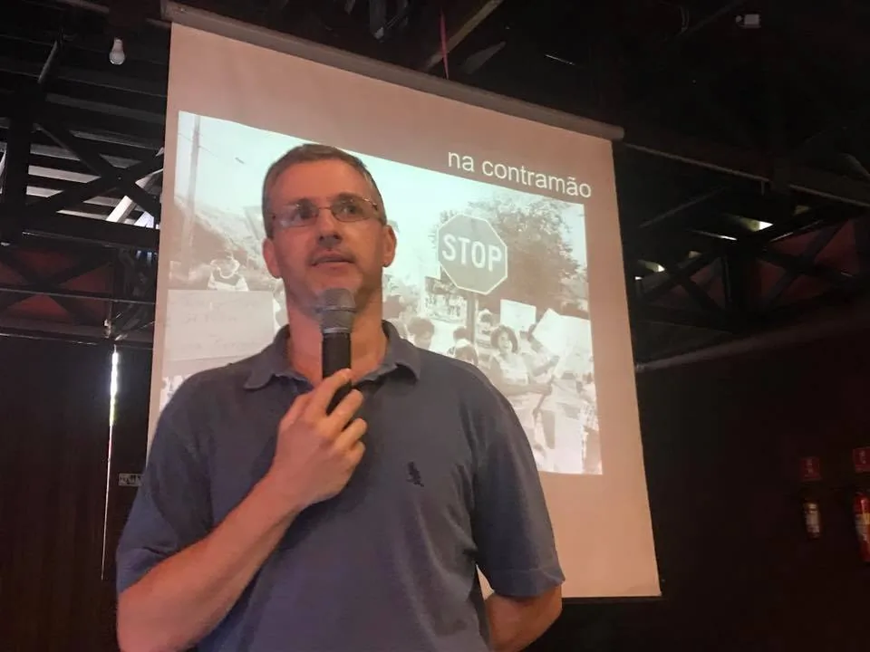 26907725 975294665972960 542040358417037120 n